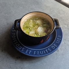 赤イカと枝豆のアヒージョ