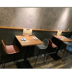 （ハイテーブル）