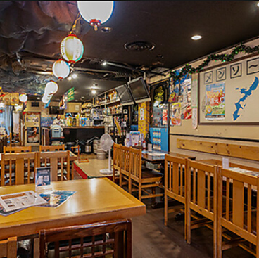 沖縄居酒屋 オリオン食堂 行徳店の雰囲気1