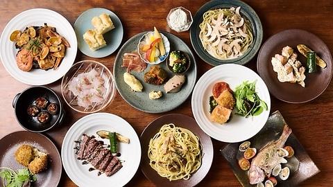 落ち着いた店内でこだわりの料理と日本酒、ワインをお愉しみください。