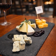 3種のチーズプレート