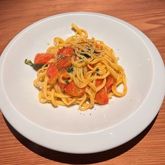 フルーツトマトのパスタ