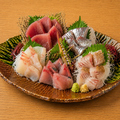 料理メニュー写真&nbsp;本日のお刺身盛り合わせ～神奈川・三崎漁港～ 