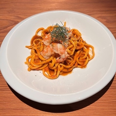 エビのトマトクリームパスタ