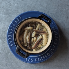 しめじとアンチョビのアヒージョ