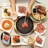 笑顔溢れる空間で、お食事をお楽しみください
