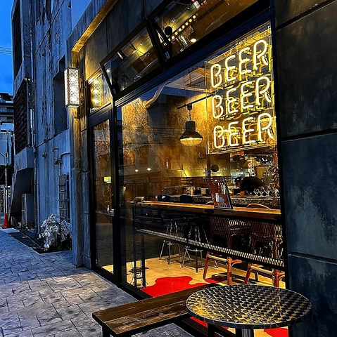 HEAVY SASORI BREWING TAPROOM wr[T\u[CO^bv[