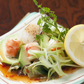 料理メニュー写真 魚介のサラダ