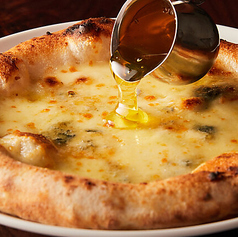 クアトロフォルマッジ