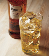 デュワーズ12年ハイボール Dewar’s 12Y Highball