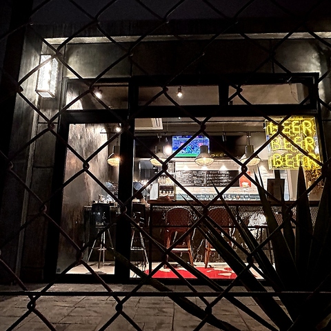 HEAVY SASORI BREWING TAPROOM wr[T\u[CO^bv[