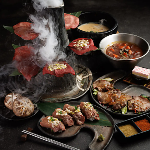 懐かしの店内と上質のホルモン焼肉酒場