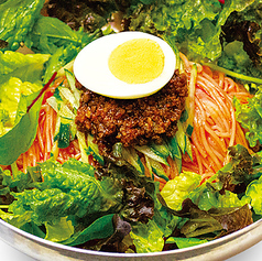 ピビン麺
