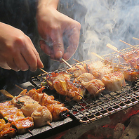 香ばしい香りと旨味広がるこだわりの焼き鳥