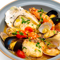 料理メニュー写真&nbsp;オイスターバーの魚介サルスエラ～スペイン風ブイヤベース～