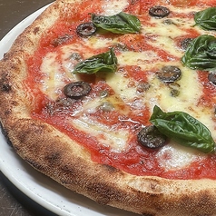 Mare特製風味豊かな本格ピッツァを持ち帰りで楽しめる。