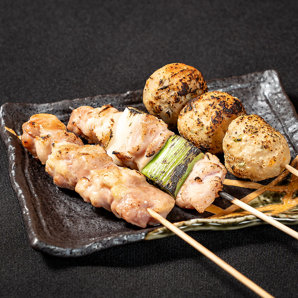 当店自慢の串焼きは、炭火で丁寧に焼き上げた焼き鳥が絶品！リーズナブルな価格でご提供♪