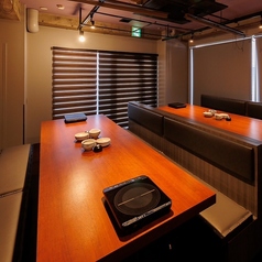 4名卓テーブルは様々なシーンにおすすめです。