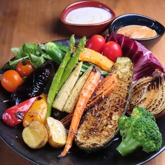 季節野菜のバーニャ