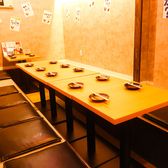 串と飯にはサケキタル 東京駅八重洲店の雰囲気3