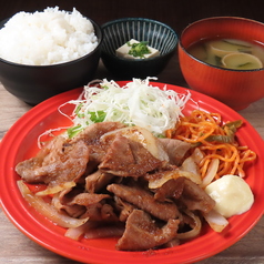 ランチは定食がおすすめ!通常&ちっちゃいのをご用意