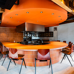 食堂　梟とキツネの雰囲気1