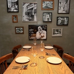 個室２部屋完備！つなげれば最大10名様収容可能！