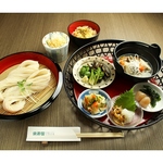 豪華！稲庭うどん御膳。ランチ会や会食にオススメです。