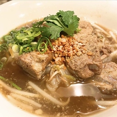 豚肉の煮込みラーメン