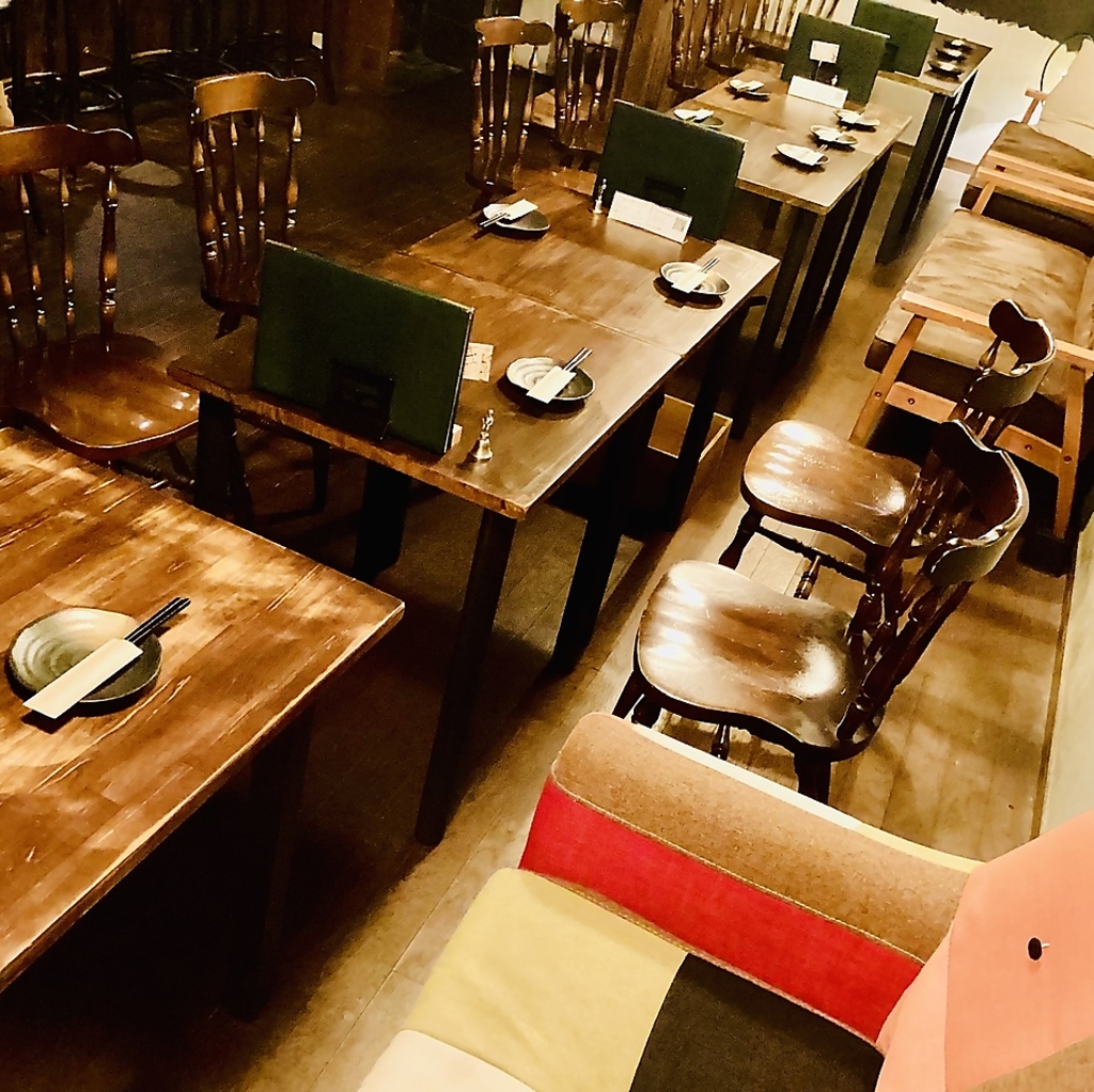 30名様まで貸切も可能なプライベート感が魅力。歓送迎会や結婚式二次会、同窓会などにおすすめです◎