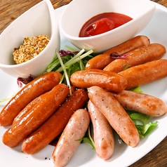 ソーセージ盛り合わせ