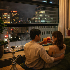 【特別な夜に】夜景が観えるカップルシートご用意しております。の写真