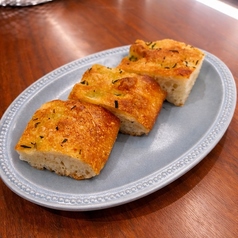 自家製フォカッチャ