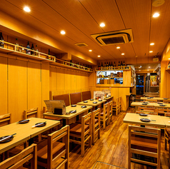 居酒屋 魚河岸商店 新橋駅前店の雰囲気1