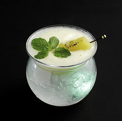 フローズン・ゴールドキウイ・ダイキリ（Frozen GoldKiwi Daiquiri）