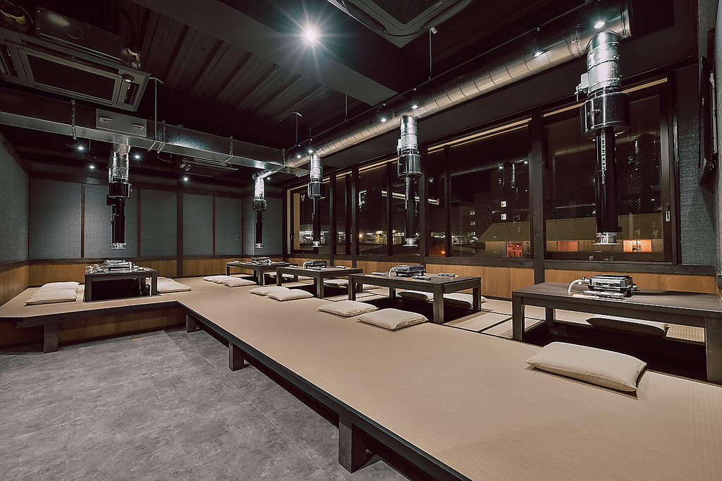 博多ハラミタス掘りごたつ座敷席、最大20名様まで収容可能！人気なので予約はお早めに！