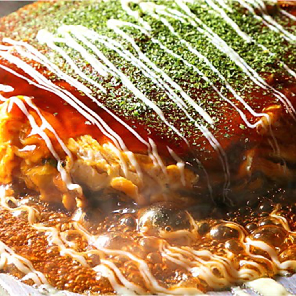 専用生麺を使用！美味くて栄養も満点！自慢の広島焼！！