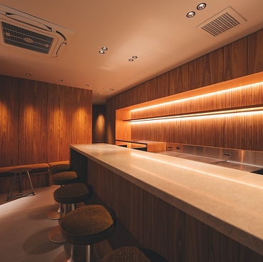 Yellow Nakameguro イエローナカメグロの雰囲気1