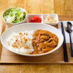 スパイス香るチキンカレー