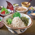 料理メニュー写真&nbsp;釜揚げしらすのとろろめし膳