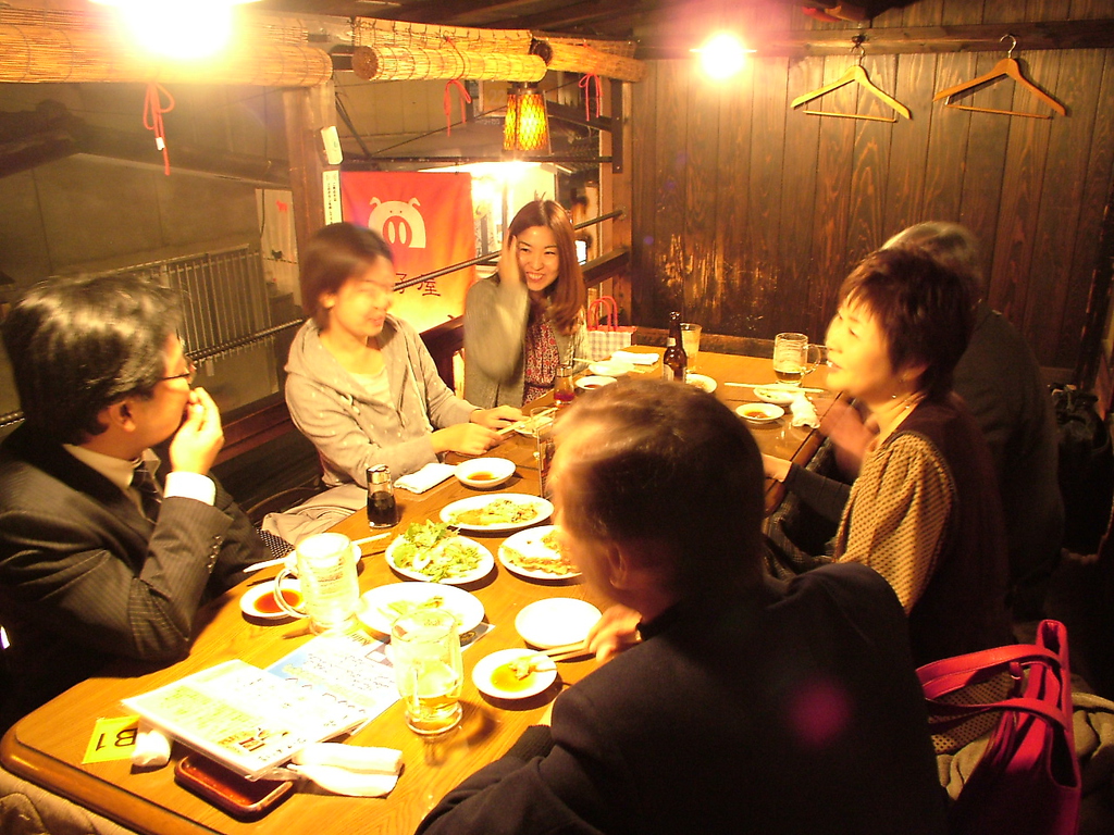 大人気のベランダ席は仲間との飲み会に最適！早めのご予約をおすすめします！