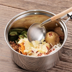 北海道産じゃが芋を使った手作りポテトサラダ(ゆで卵付き/ゆで卵なし)