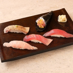 本まぐろ5貫にぎり