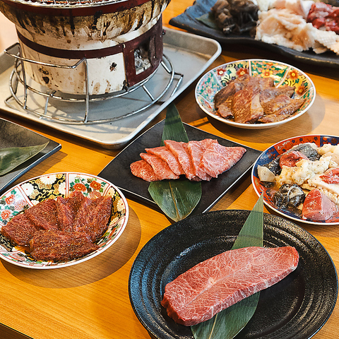 【大名で町焼肉宴会☆】A5黒毛和牛と秘伝のタレで乾杯！単品飲み放題あり＆貸切歓迎