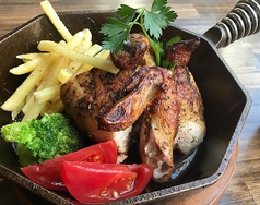 ファイティングクック ローストチキンクラブ FIGHTING COCK ROAST CHICKEN CLUBのおすすめランチ1