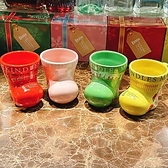 プレゼントにもおすすめの「グリューマグカップ」今年から自社オリジナルのグリューマグカップ(箱付き)を販売いたします。色は4色で数量限定なので、お買い求めはお早めに。。。1個1,200円です。