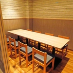 【落ち着いた和の雰囲気】ゆったりとしたひとときを過ごせる特別な空間です。