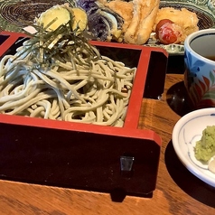手打ち　茶そば