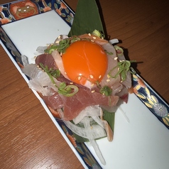 海鮮ユッケ