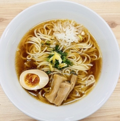 鶏醤油ラーメン
